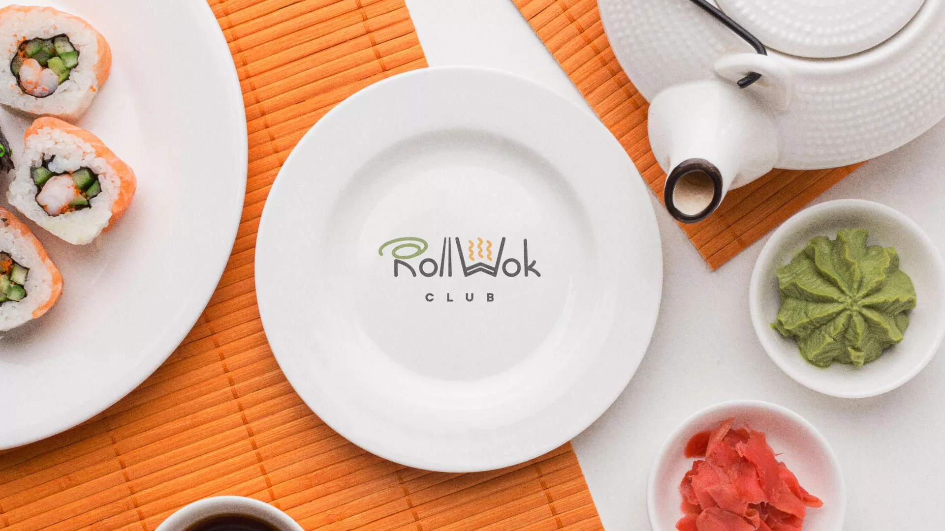 Разработка логотипа и фирменного стиля в Котово для суши-бара «Roll Wok Club» Разработка логотипа и фирменного стиля в Котово для суши-бара «Roll Wok Club»